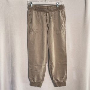 Maurices Tan Cropped Weekender Jogging Pants